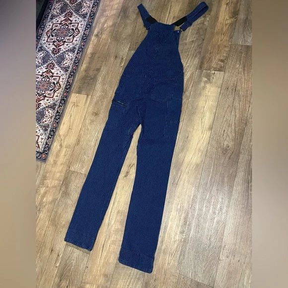 Dovetail Freshley Overall - Picture 7 of 9